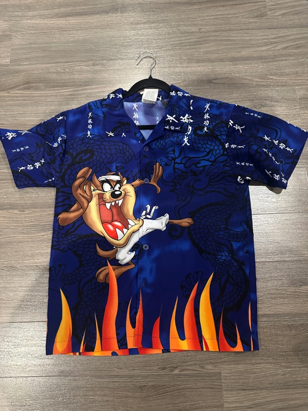 Warner Bros. Looney Tunes Blue Graphic Button-Up Shirt